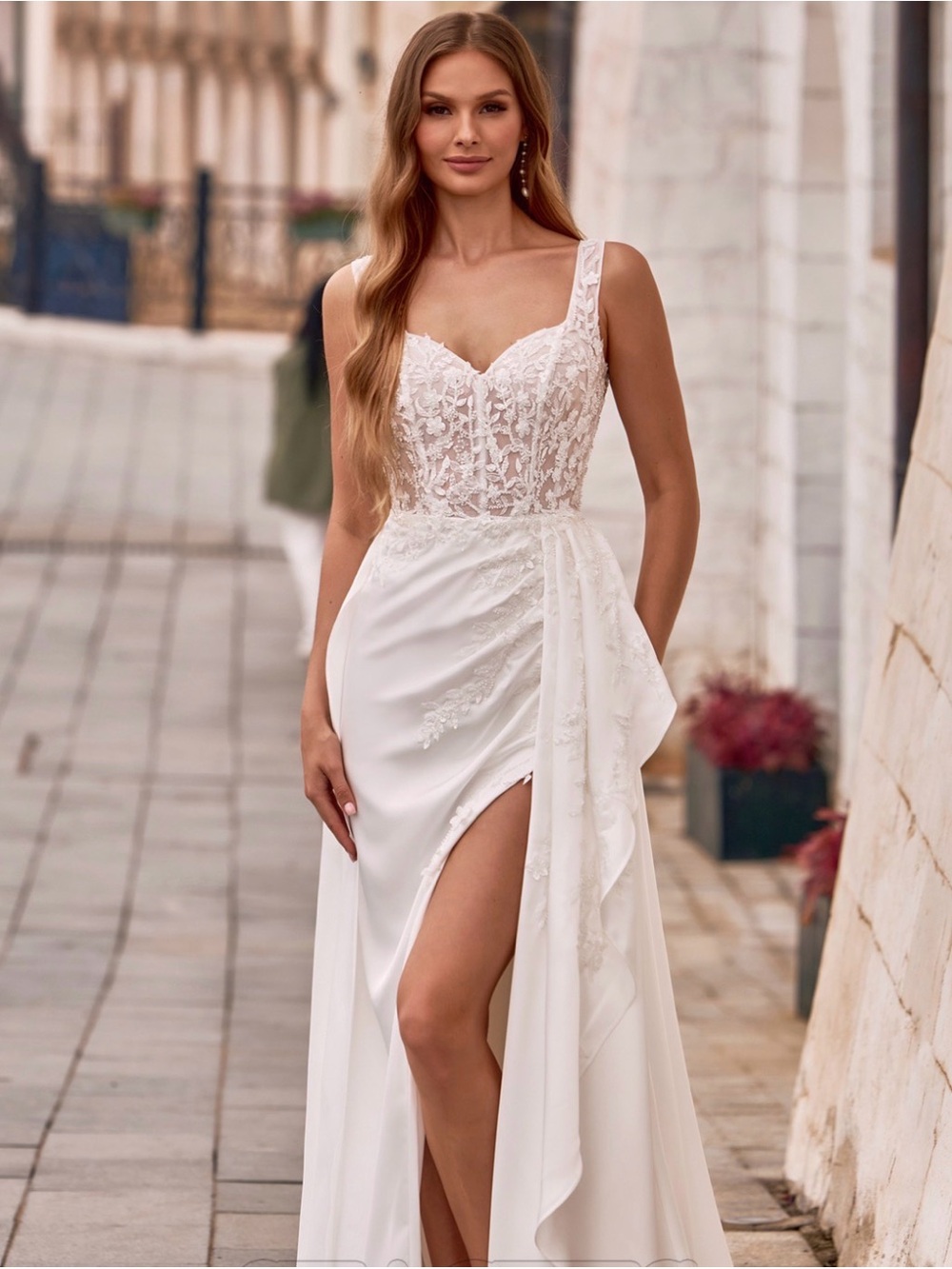 Romantic White Lace Bodice Bridal Gown with Side Split